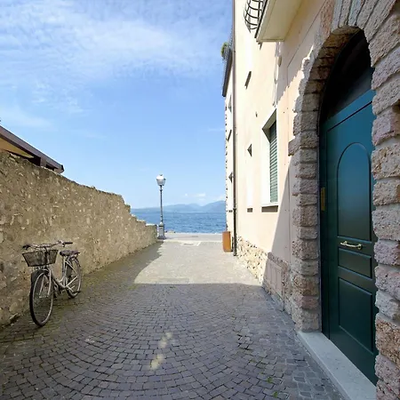 Daire A 5 Metri Dal Torri Del Benaco