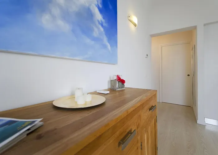 A 5 Metri Dal Torri Del Benaco