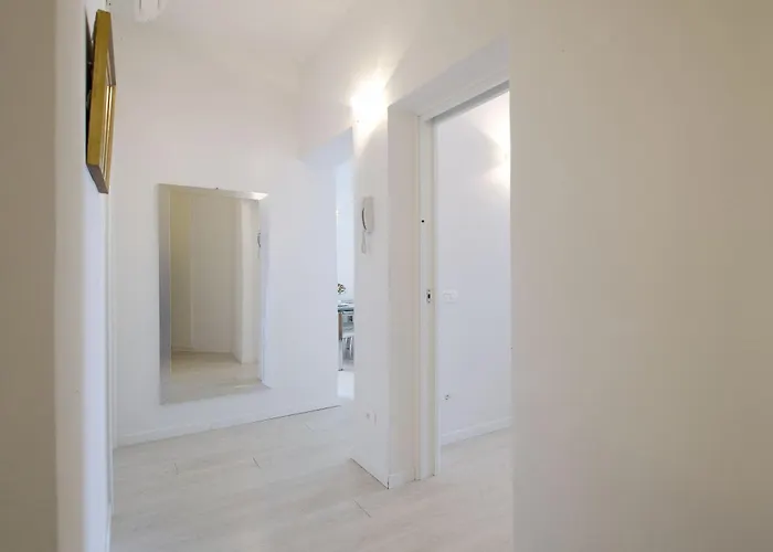 A 5 Metri Dal Lejlighed